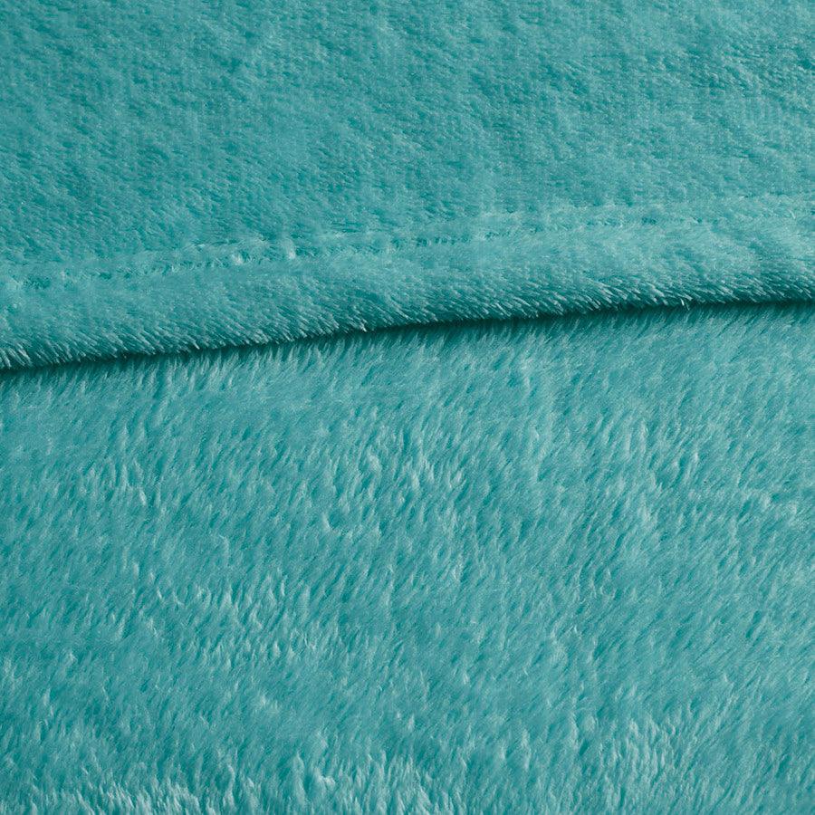Olliix.com Comforters & Blankets - Microlight Casual Plush Oversized Blanket Full/Queen Aqua