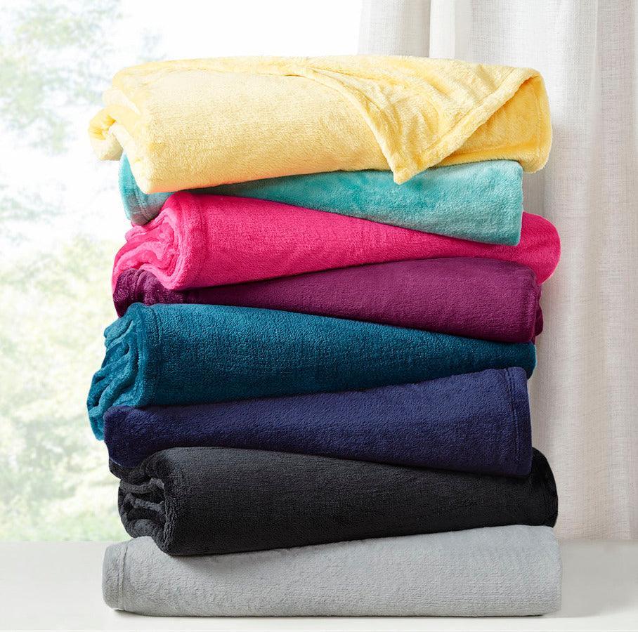 Olliix.com Comforters & Blankets - Microlight Casual Plush Oversized Blanket Full/Queen Aqua