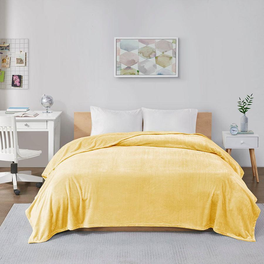 Olliix.com Comforters & Blankets - Microlight Casual Plush Oversized Blanket Twin/Twin XL Yellow