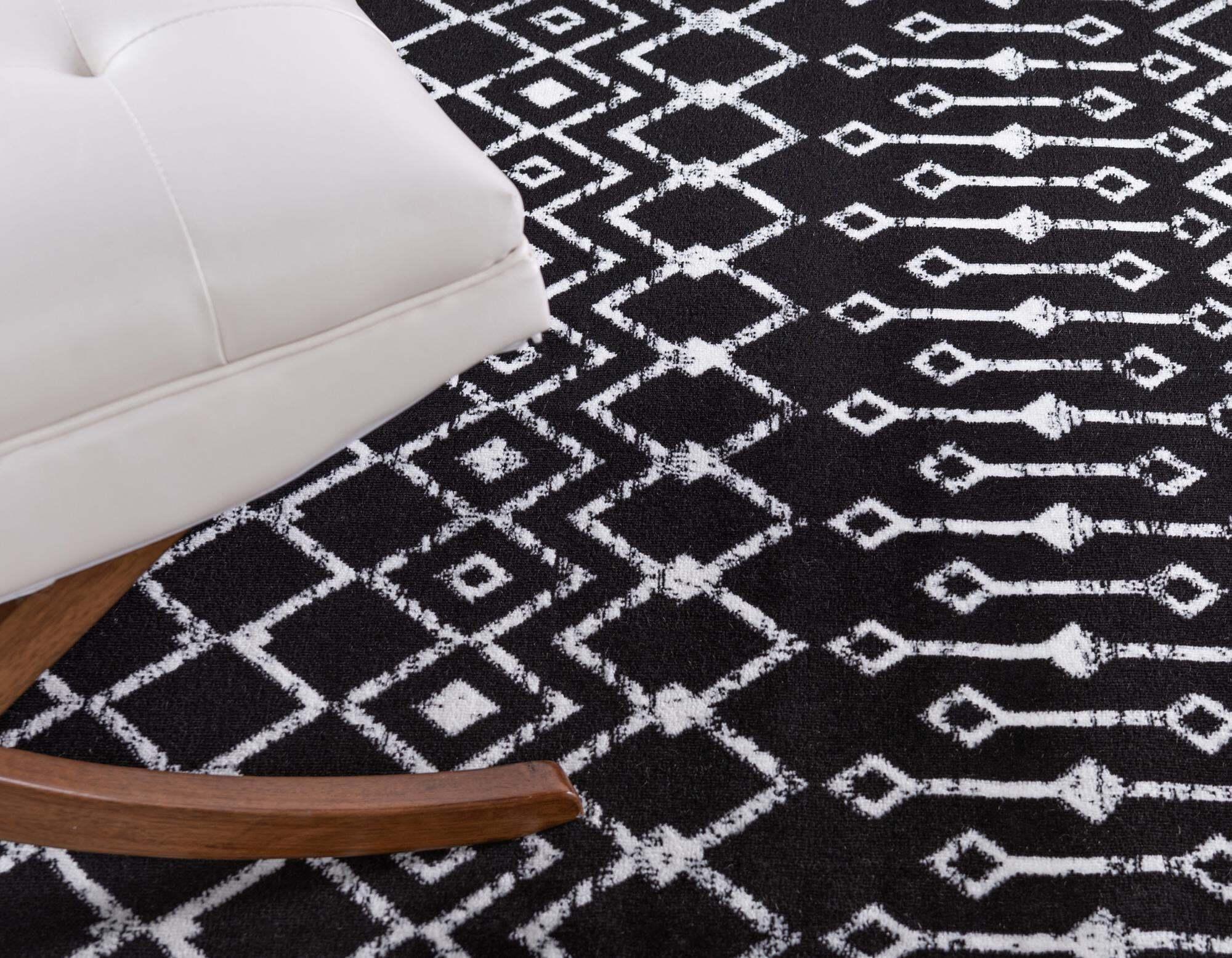 Unique Loom Indoor Rugs - Moroccan Trellis Geometric Rectangular 9x12 Rug Black & Ivory