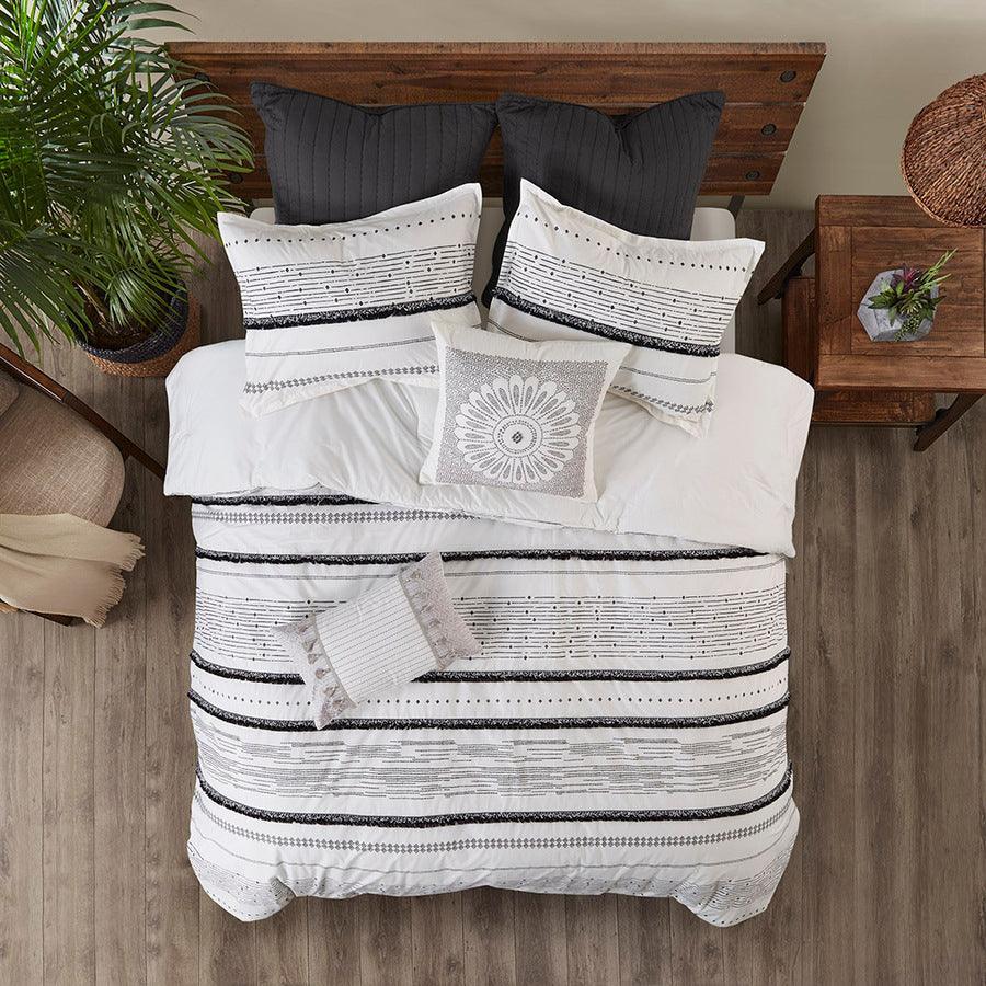 Olliix.com Comforters & Blankets - Nea Cotton Printed Comforter Set with Trims Black & White Full/Queen