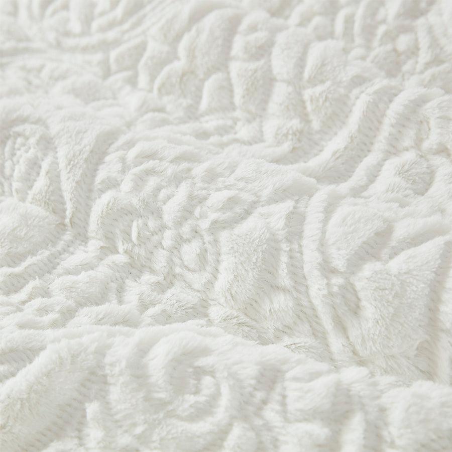 Olliix.com Comforters & Blankets - Norfolk King Ultra Plush Transitional Comforter Mini Set Ivory