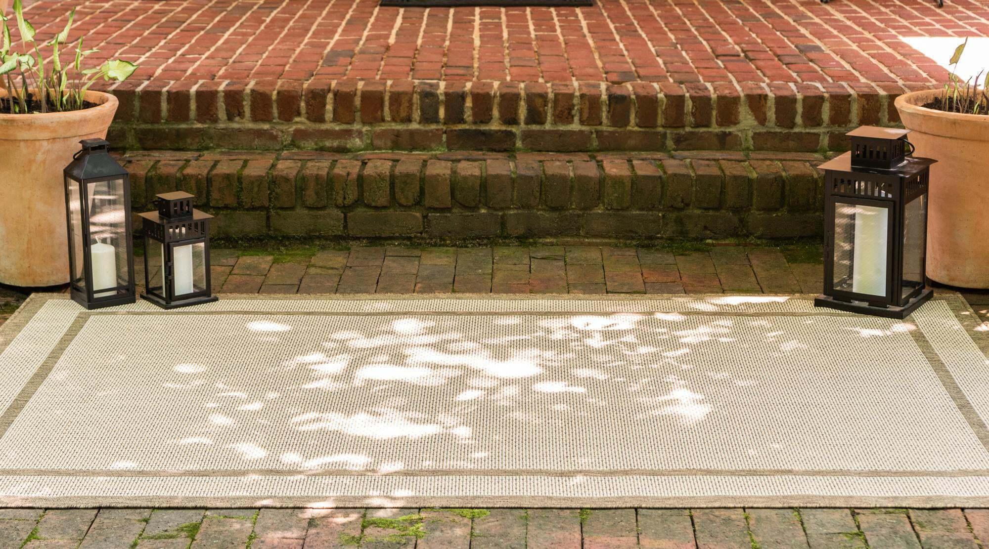 Unique Loom Outdoor Rugs - Outdoor Border Border 8x11 Rug Brown & Beige