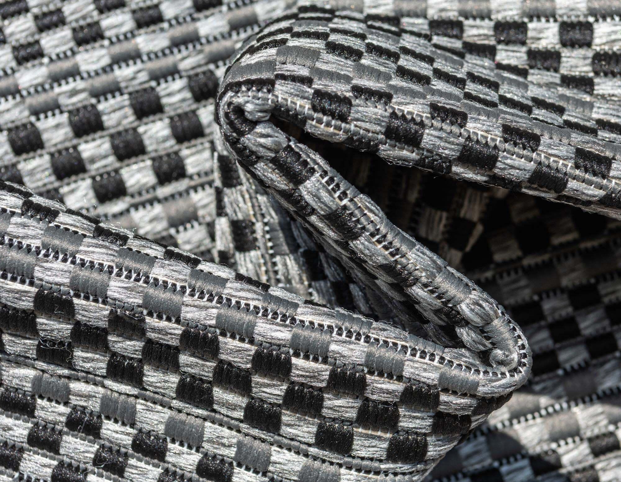 Unique Loom Outdoor Rugs - Outdoor Border Border Rectangular 8x11 Rug Gray & Black