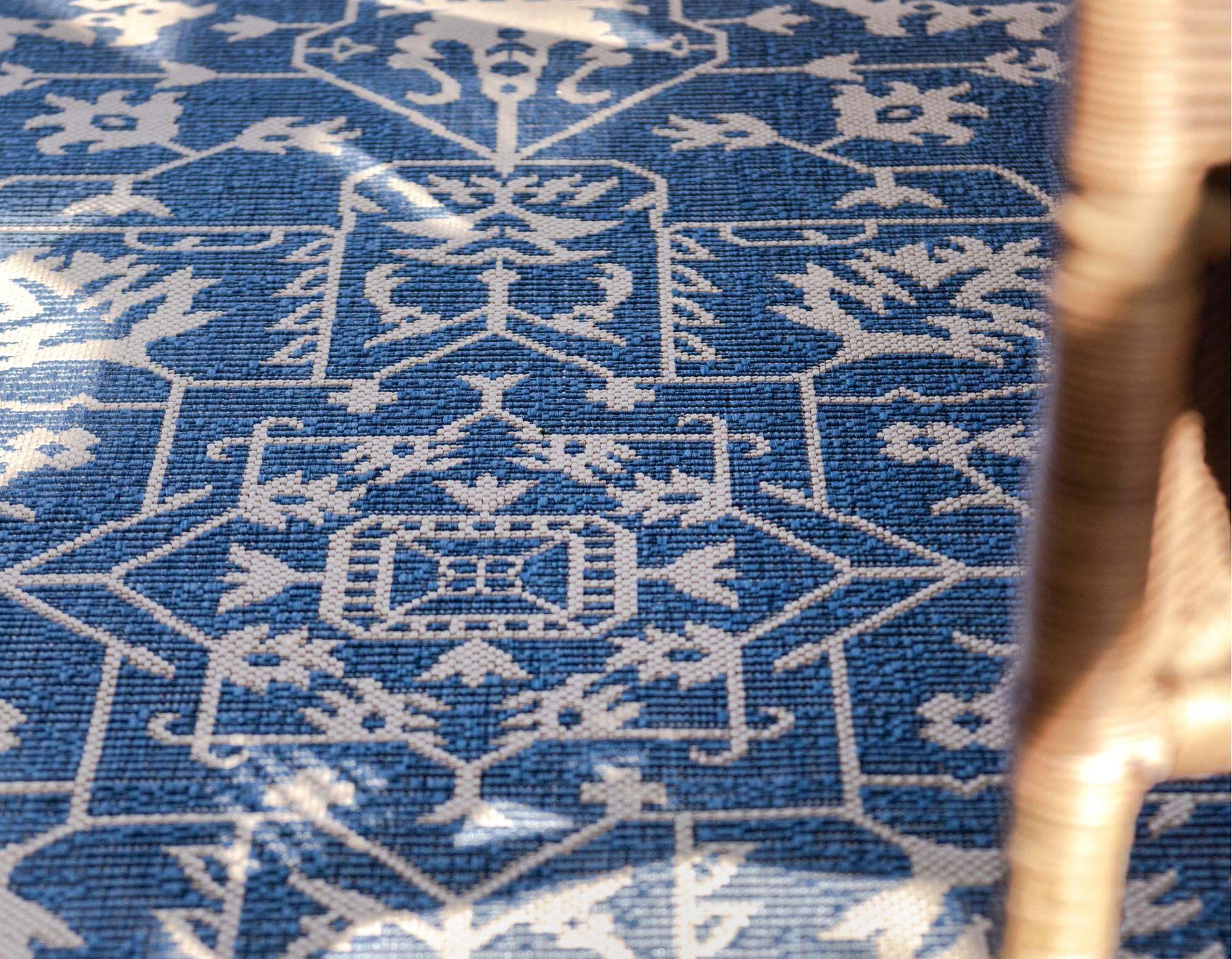 Unique Loom Outdoor Rugs - Outdoor Botanical Border Rectangular 8x11 Rug Navy Blue & Beige