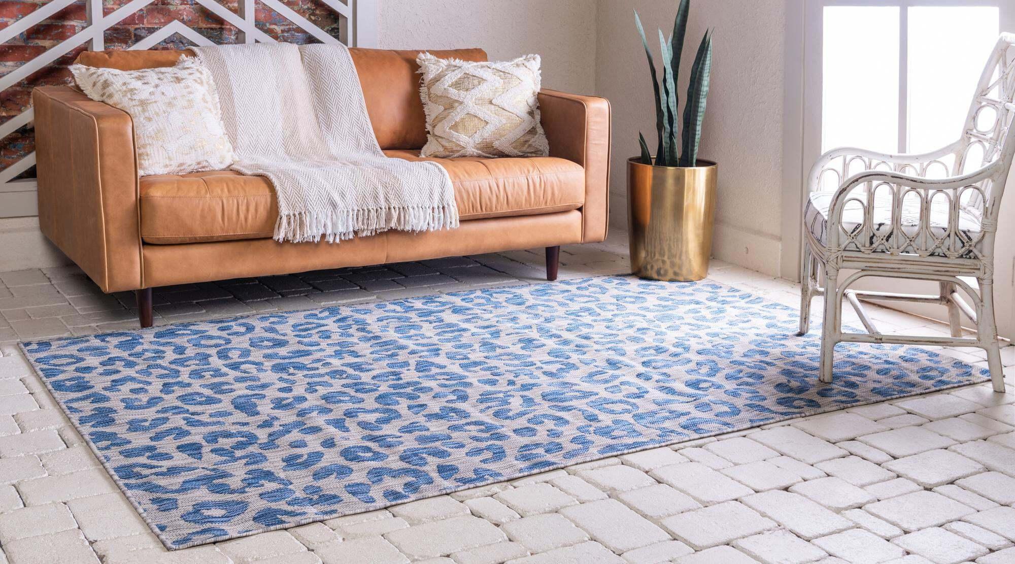 Unique Loom Outdoor Rugs - Outdoor Safari Animal Print Rectangular 8x11 Rug Blue & Ivory