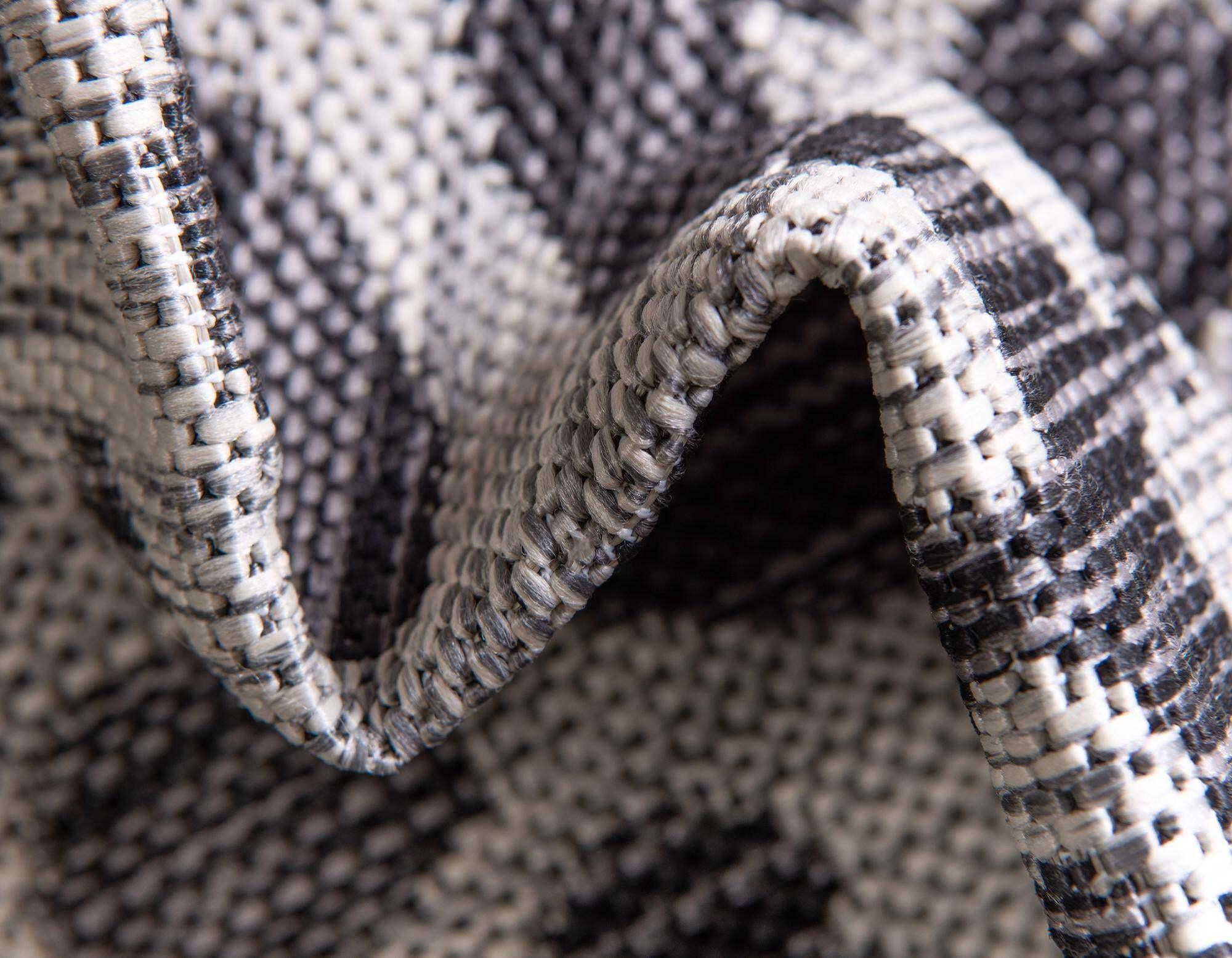 Unique Loom Outdoor Rugs - Outdoor Safari Animal Print Rectangular 9x12 Rug Black & Light Gray