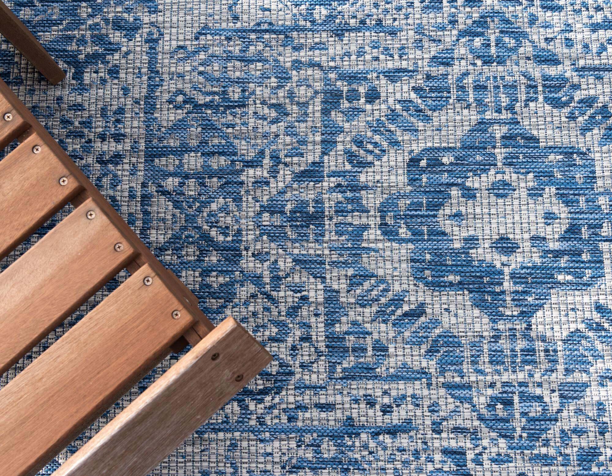 Unique Loom Outdoor Rugs - Outdoor Traditional Geometric Rectangular 8x11 Rug Blue & Ivory