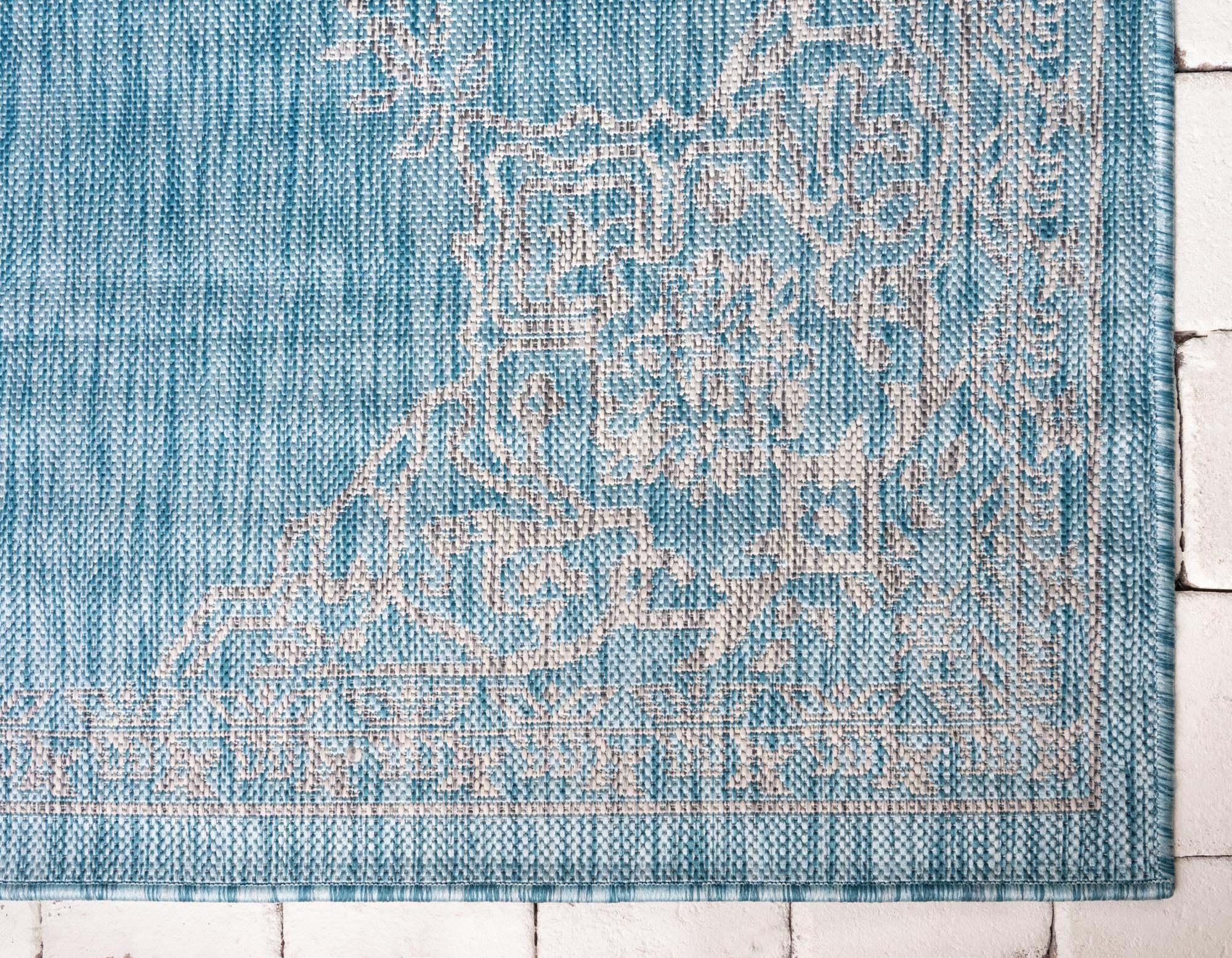 Unique Loom Outdoor Rugs - Outdoor Traditional Medallion Rectangular 8x11 Rug Aqua Blue & Ivory
