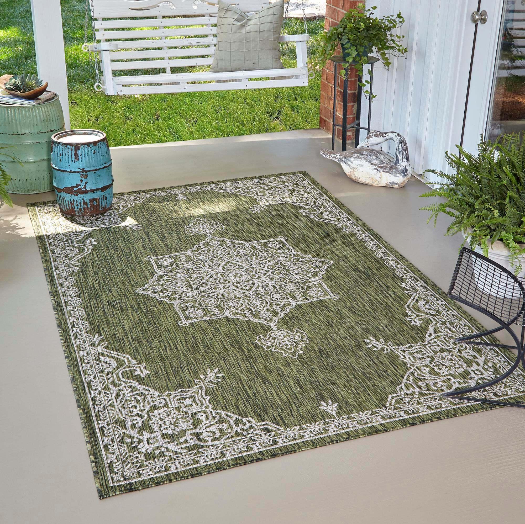 Unique Loom Outdoor Rugs - Outdoor Traditional Medallion Rectangular 9x12 Rug Green & Ivory