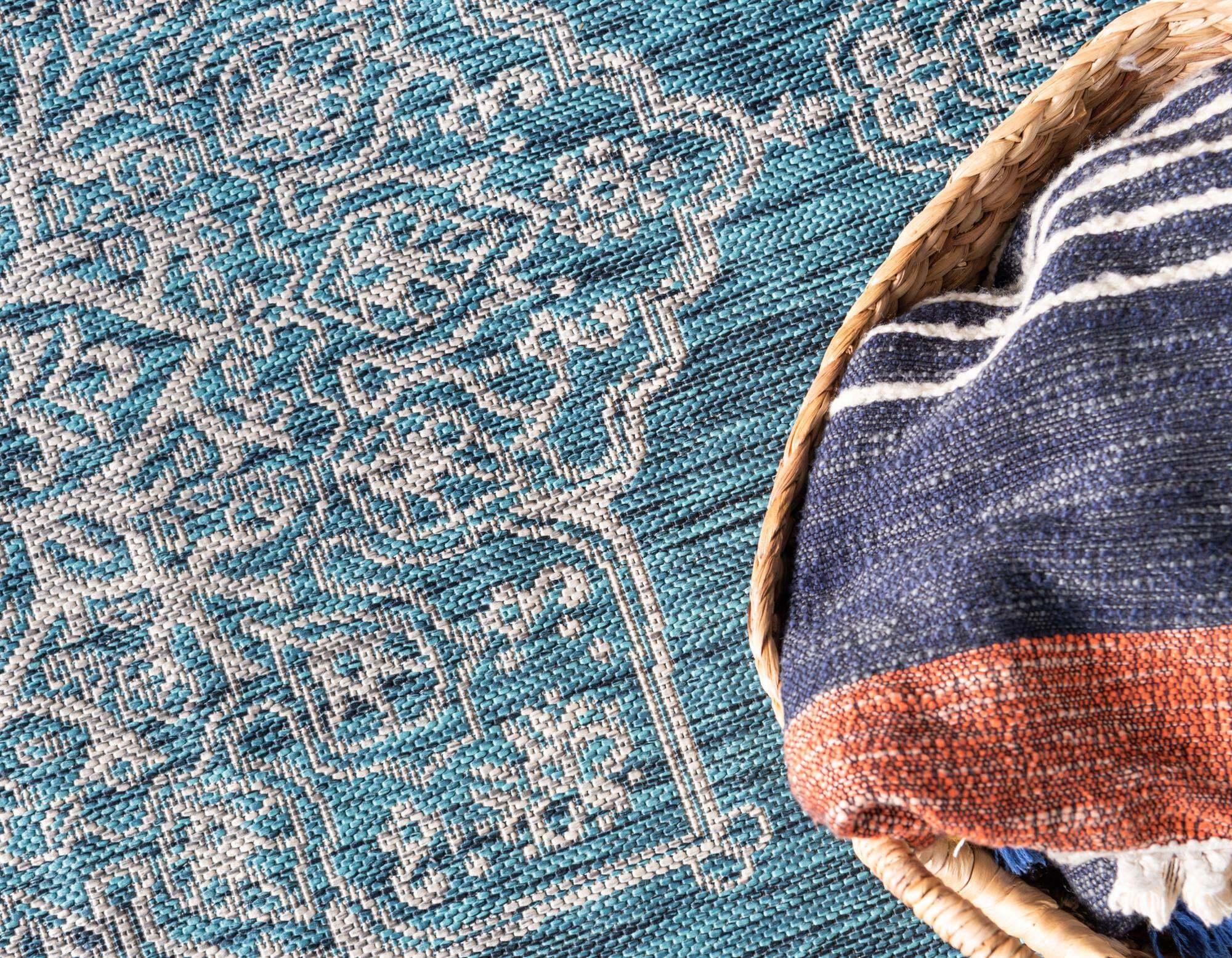 Unique Loom Outdoor Rugs - Outdoor Traditional Medallion Rectangular 9x12 Rug Teal & Ivory
