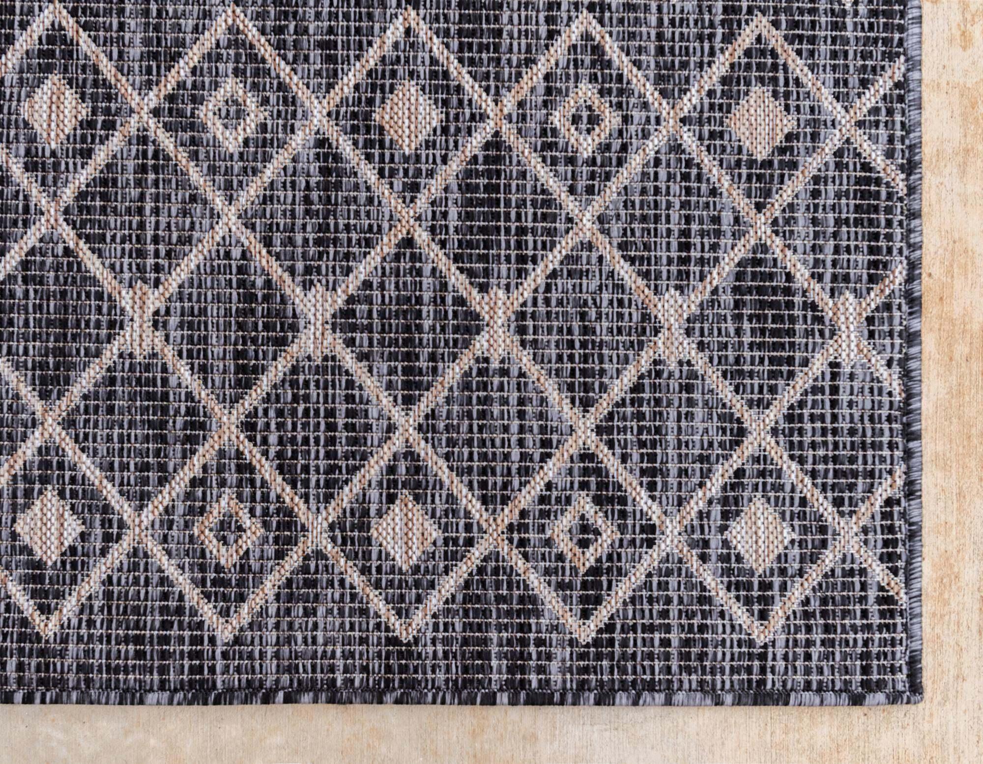 Unique Loom Outdoor Rugs - Outdoor Trellis Geometric Rectangular 8x11 Rug Charcoal Gray & Beige