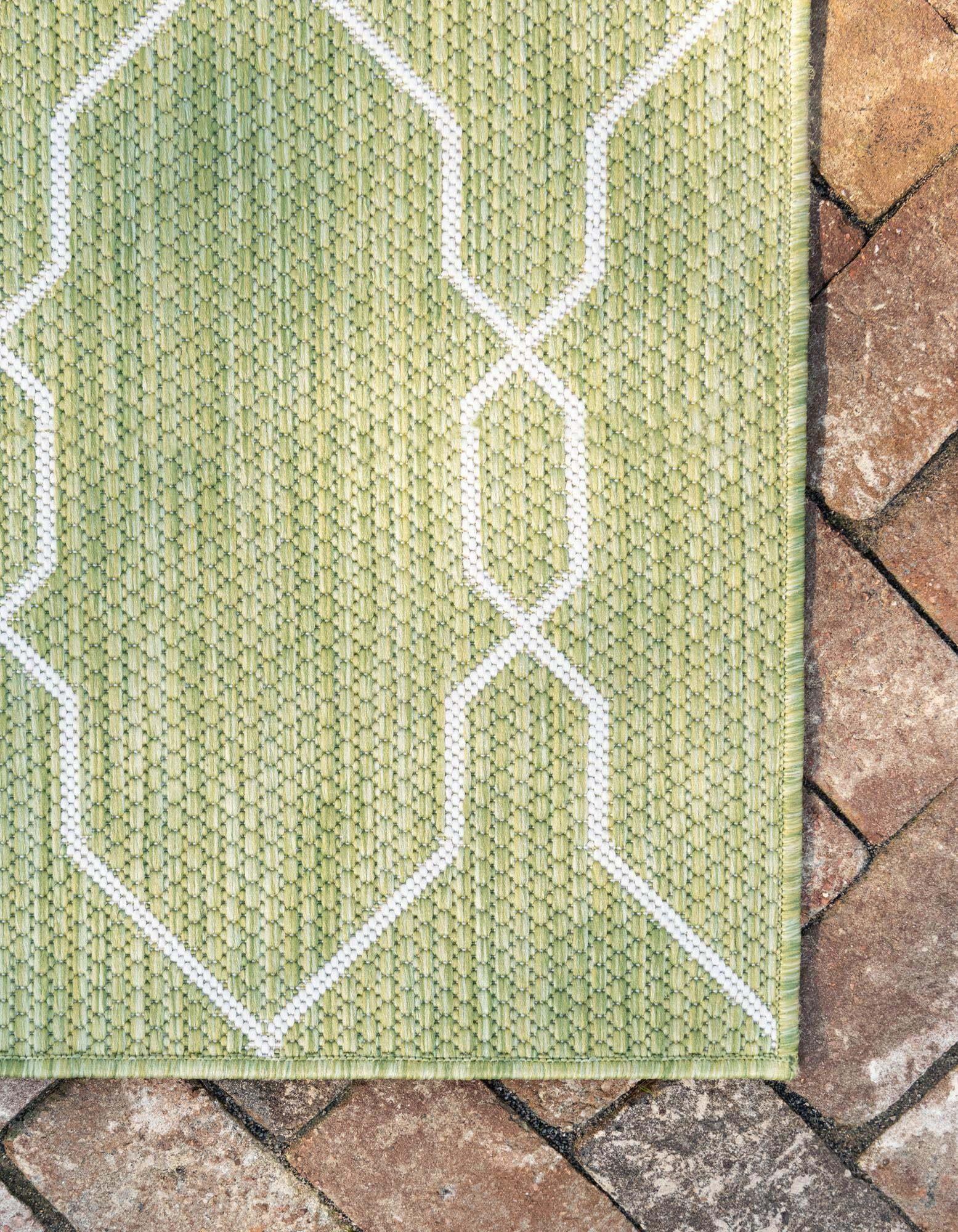 Unique Loom Outdoor Rugs - Outdoor Trellis Rectangular 9x12 Rug Green & Ivory