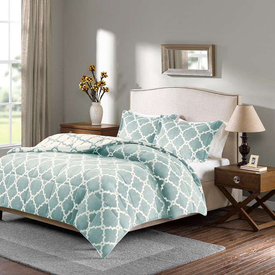Olliix.com Comforters & Blankets - Peyton Reversible Plush Comforter Mini Set Aqua Twin