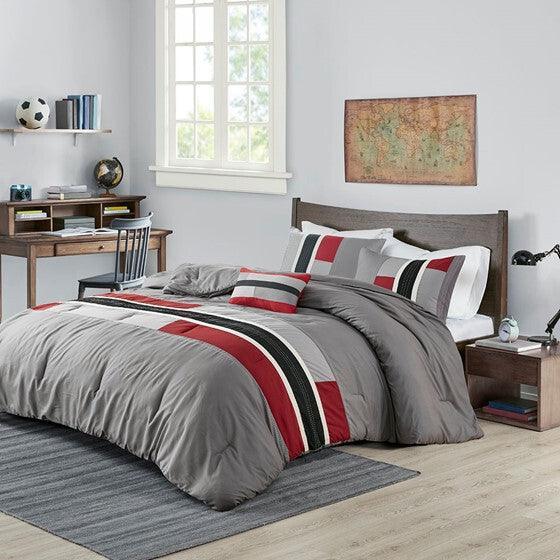 Olliix.com Bedding - Pipeline Comforter Full / Queen Red