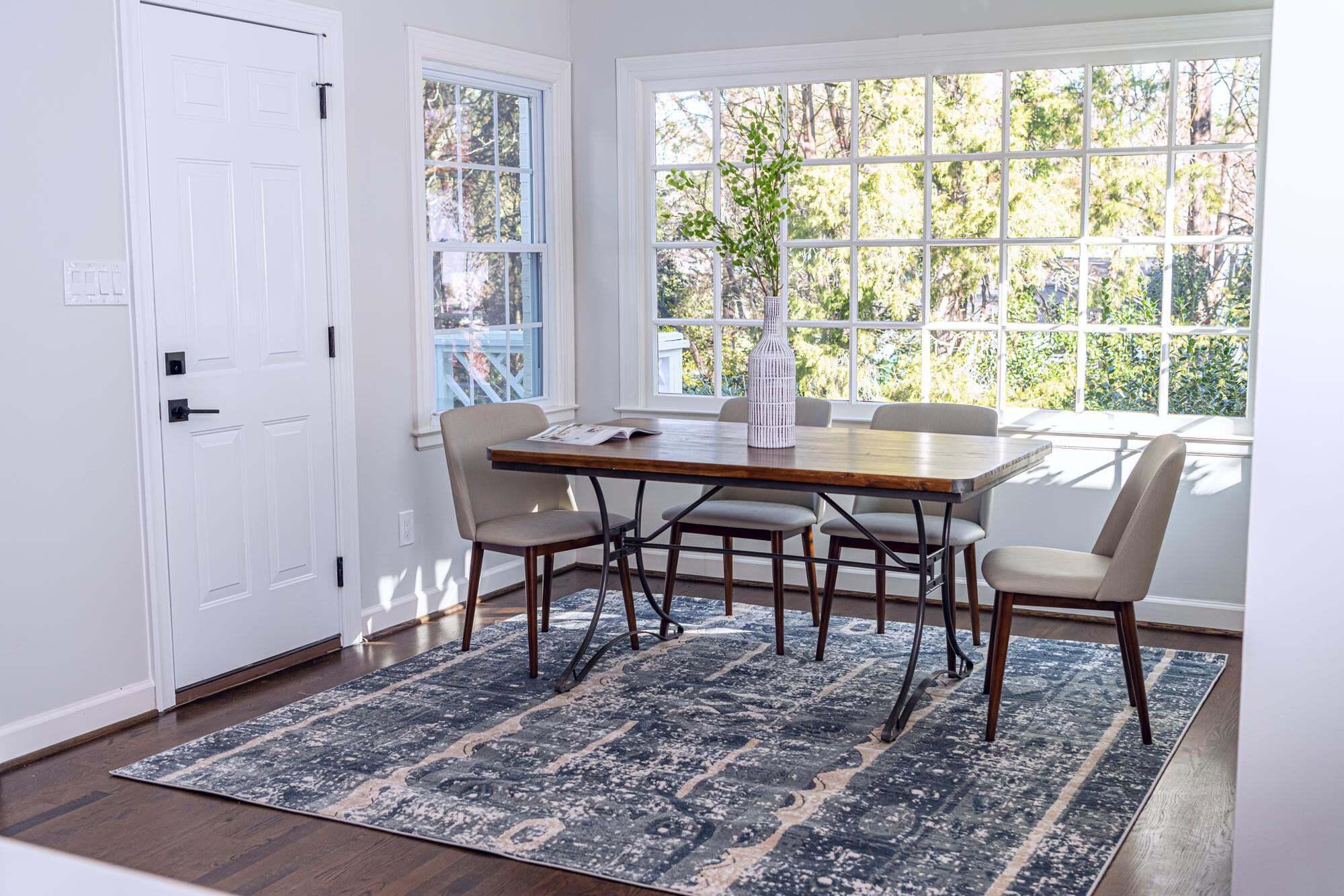 Unique Loom Indoor Rugs - Portland Striped Rectangular 8x11 Rug Blue & Ivory