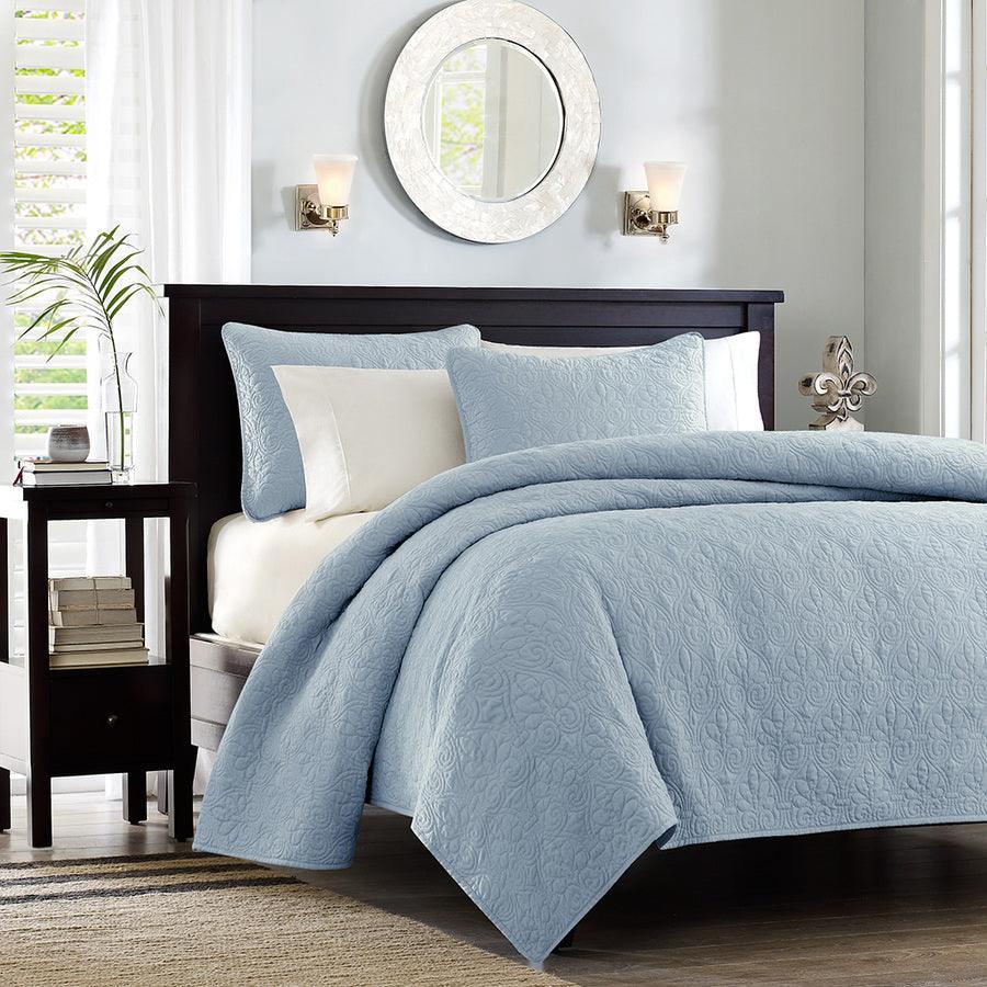 Olliix.com Comforters & Blankets - Quebec Full/Queen Reversible Coverlet Set Blue