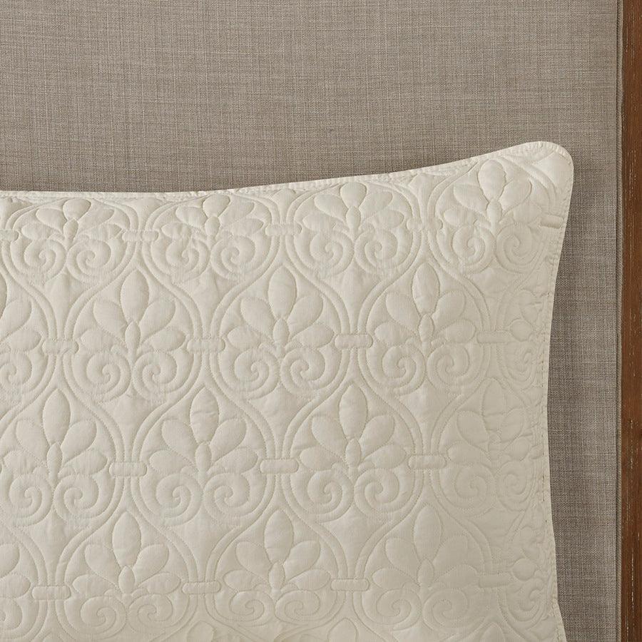 Olliix.com Comforters & Blankets - Quebec King 3 Piece Fitted Bedspread Set Cream