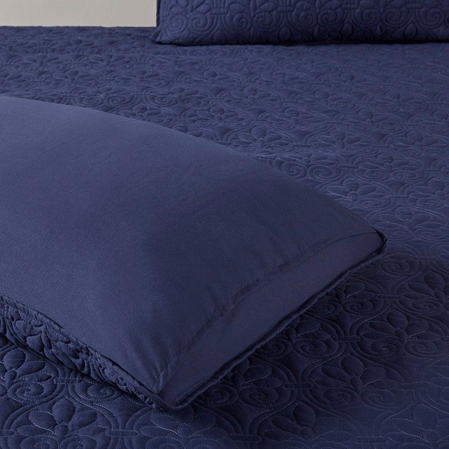 Olliix.com Comforters & Blankets - Quebec King 3 Piece Fitted Bedspread Set Navy