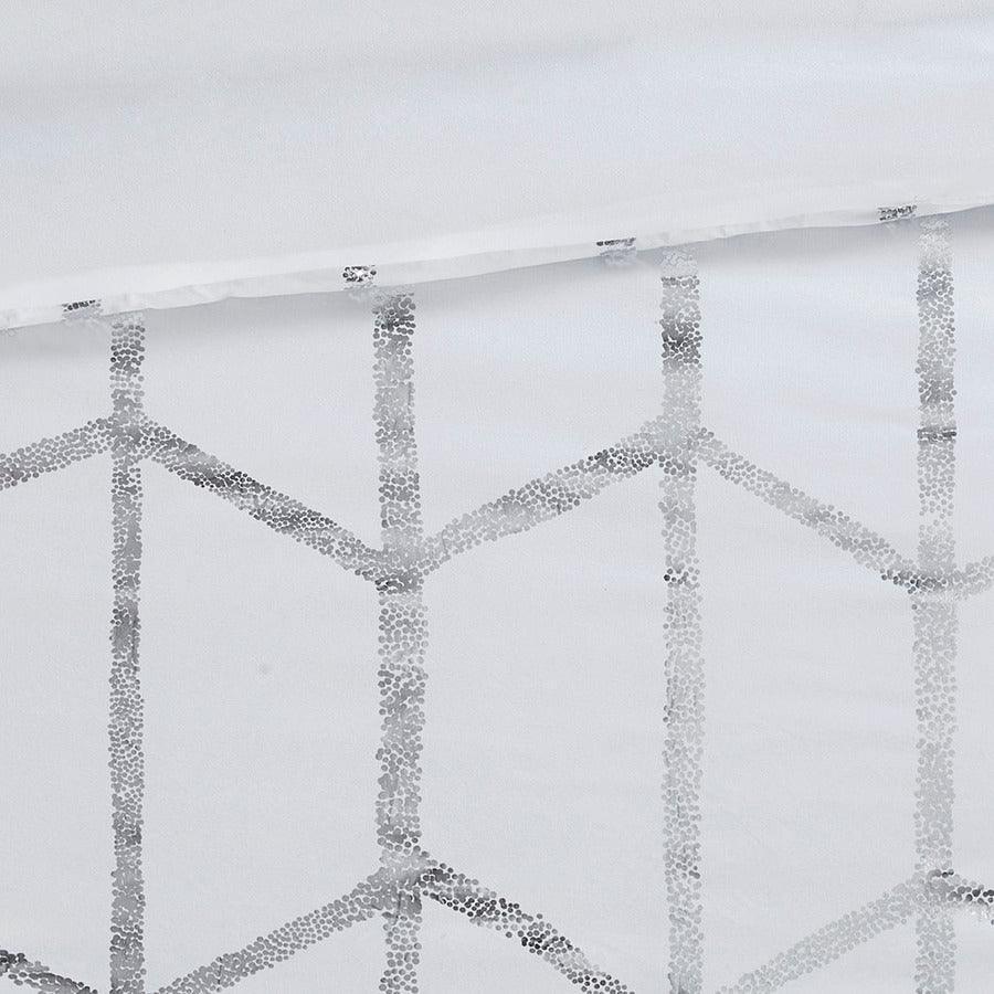 Olliix.com Comforters & Blankets - Raina Shabby Chic Metallic Printed Comforter Set White | Silver Twin/Twin XL