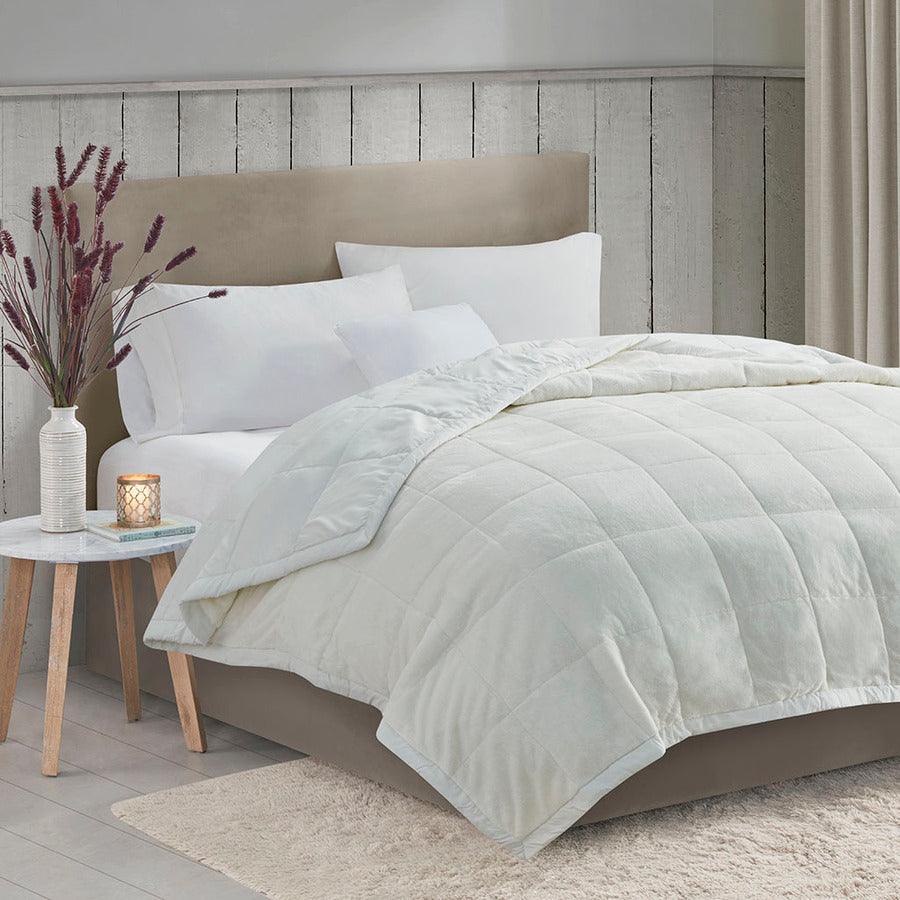 Olliix.com Comforters & Blankets - Reversible HeiQ Smart Temperature Down Alternative Blanket Ivory MP51-6374