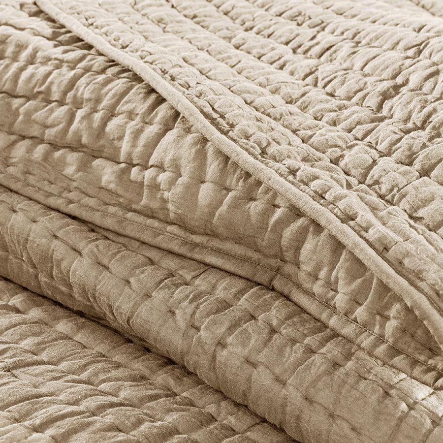 Olliix.com Comforters & Blankets - Serene Transitional Cotton Hand Quilted Coverlet Set Full/Queen Linen