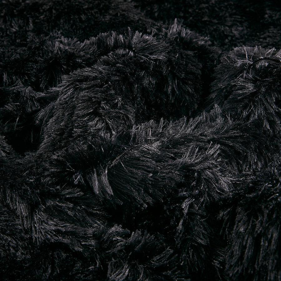 Olliix.com Comforters & Blankets - Shaggy Fur Weighted Blanket Black BR51-3077