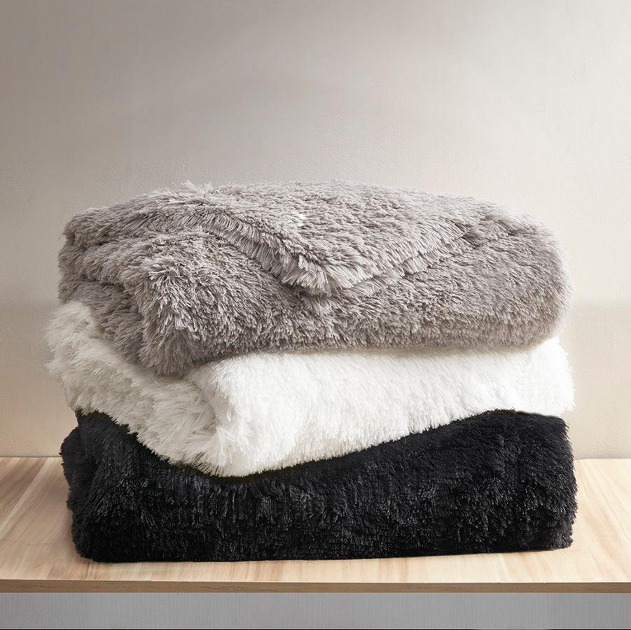 Olliix.com Comforters & Blankets - Shaggy Fur Weighted Blanket Black BR51-3077