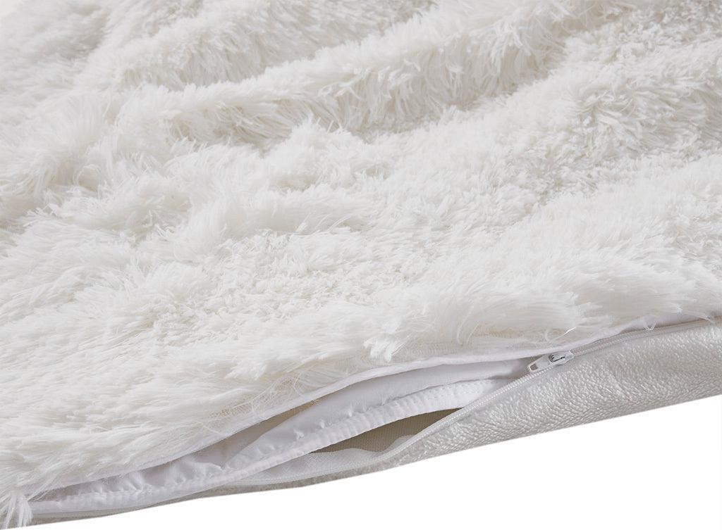 Olliix.com Comforters & Blankets - Shaggy Fur Weighted Blanket Ivory BR51-3079