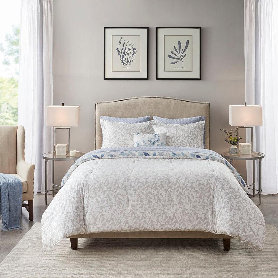 Olliix.com Comforters & Blankets - Sofia 36 " W Reversible Complete Bedding Set Blue Cal King