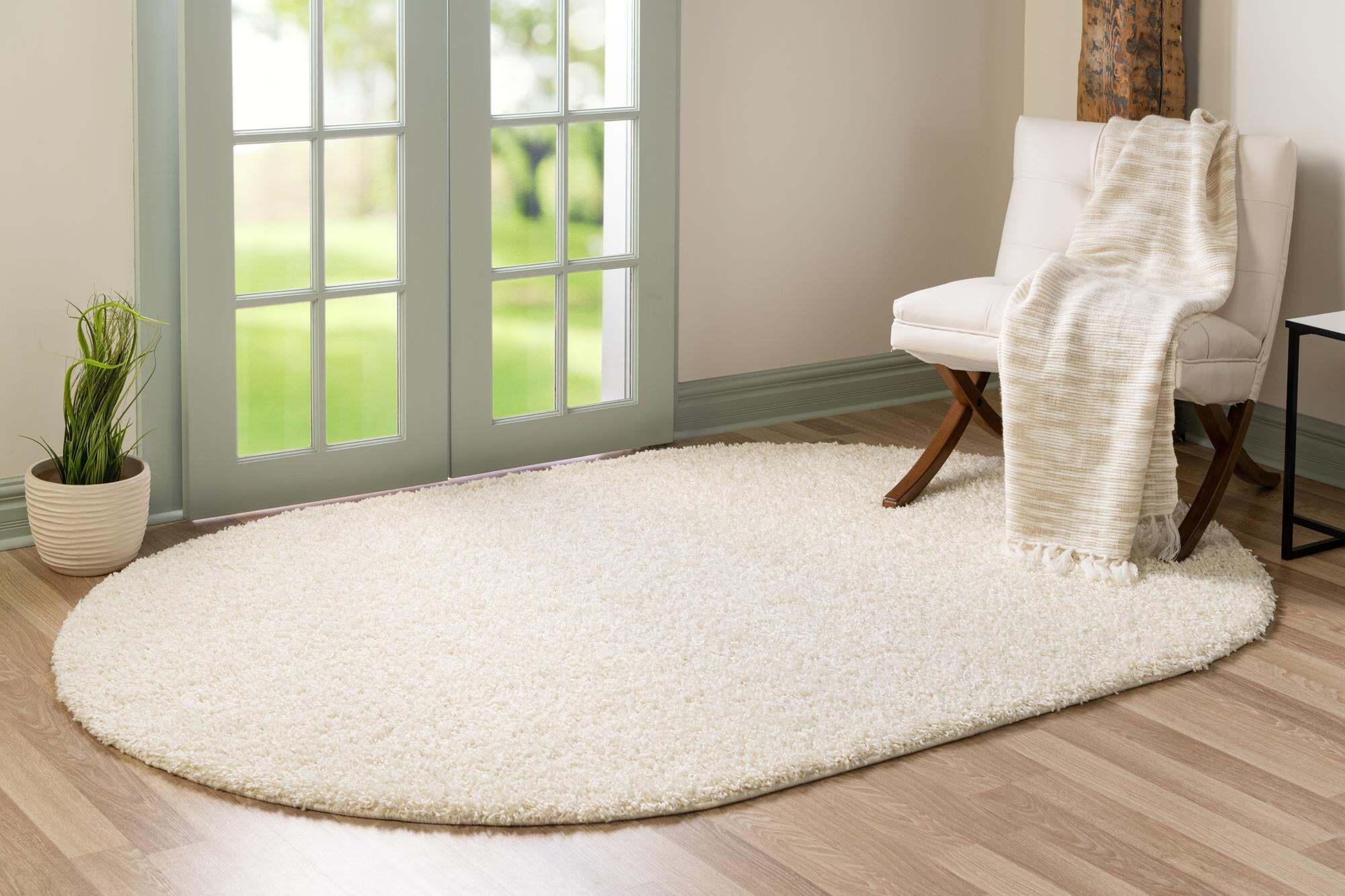 Solid Shag Solid Oval 8x10 Oval Rug Snow White