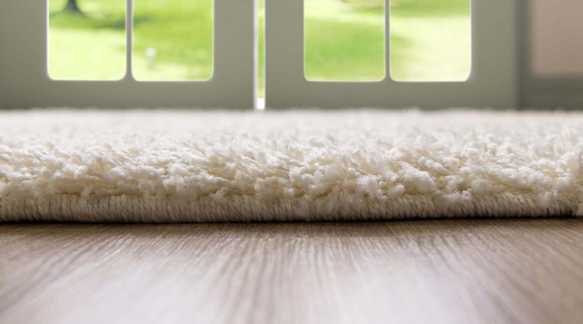 Unique Loom Indoor Rugs - Solid Shag Solid Oval 8x10 Oval Rug Snow White