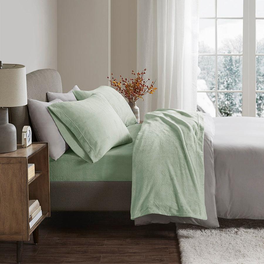 Olliix.com Sheets & Sheet Sets - Soloft Twin Micro Plush Sheet Set Green