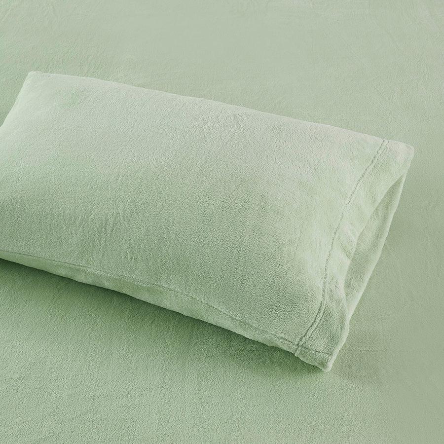 Olliix.com Sheets & Sheet Sets - Soloft Twin Micro Plush Sheet Set Green
