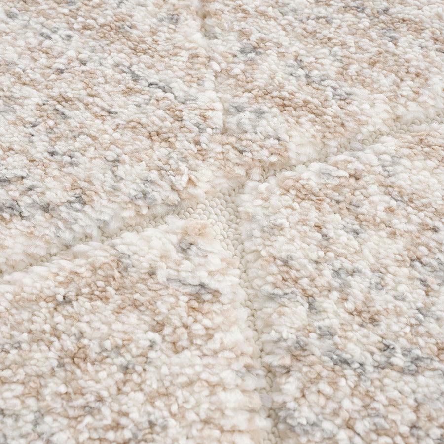 Olliix.com Indoor Rugs - Sophia Transitional Talas Shag Area Rug 8x10' Cream