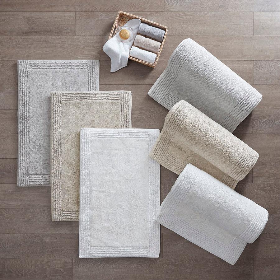 Olliix.com Bath Rugs - Splendor Modern 1 Cotton Tufted 3000 GSM Reversible Bath Rug 20x20" Gray