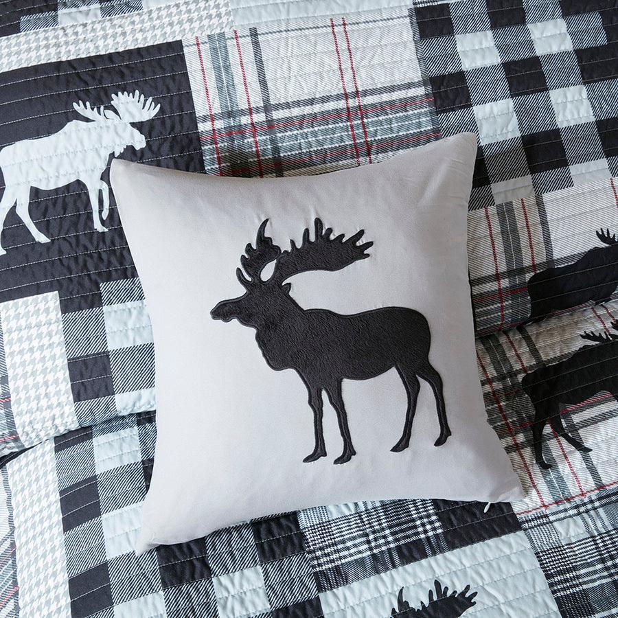 Olliix.com Comforters & Blankets - Sweetwater Lodge/Cabin Oversized 4 Piece Quilt Set King/CalKing Black & Gray