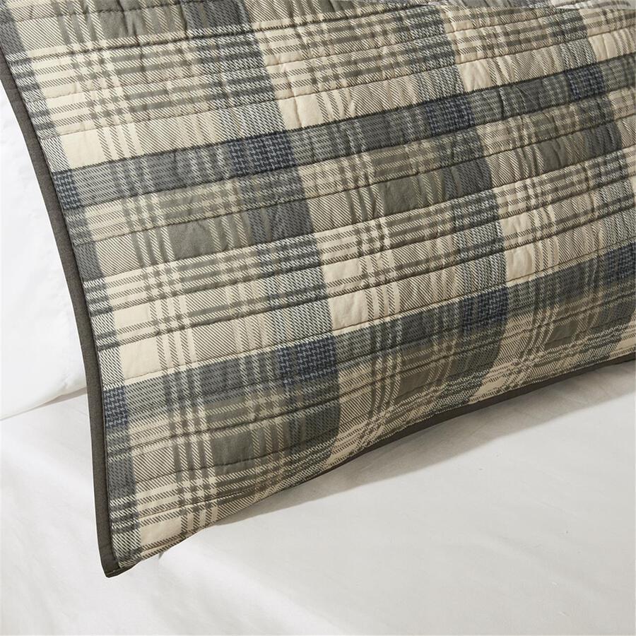 Olliix.com Comforters & Blankets - Tasha Lodge/Cabin 1 Cotton Oversized Quilt Mini Set King/Cal King Tan