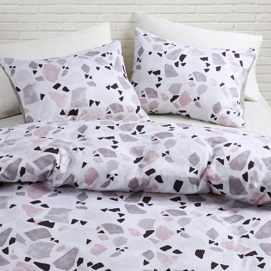 Olliix.com Duvet & Duvet Sets - Terrazzo King/California King Cotton Printed Duvet Cover Set Blush & Gray