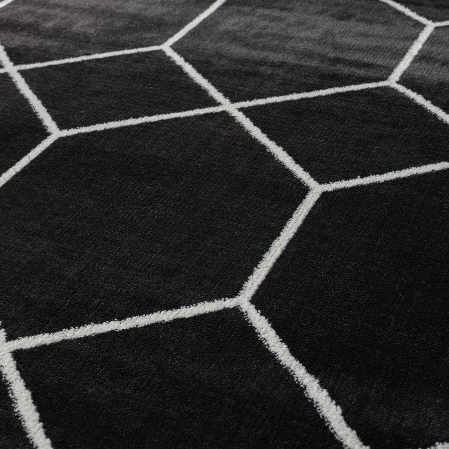 Olliix.com Indoor Rugs - Trellis Geometric Woven Area Rug Black|Cream MP35-8063