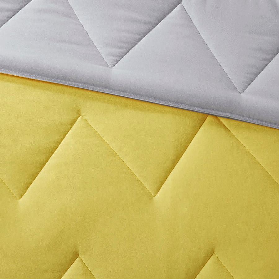 Olliix.com Comforters & Blankets - Trixie Casual Reversible Comforter Mini Set Gray King