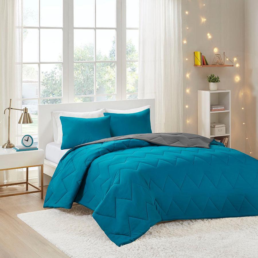 Olliix.com Comforters & Blankets - Trixie Casual Reversible Comforter Mini Set Teal King/Cal King