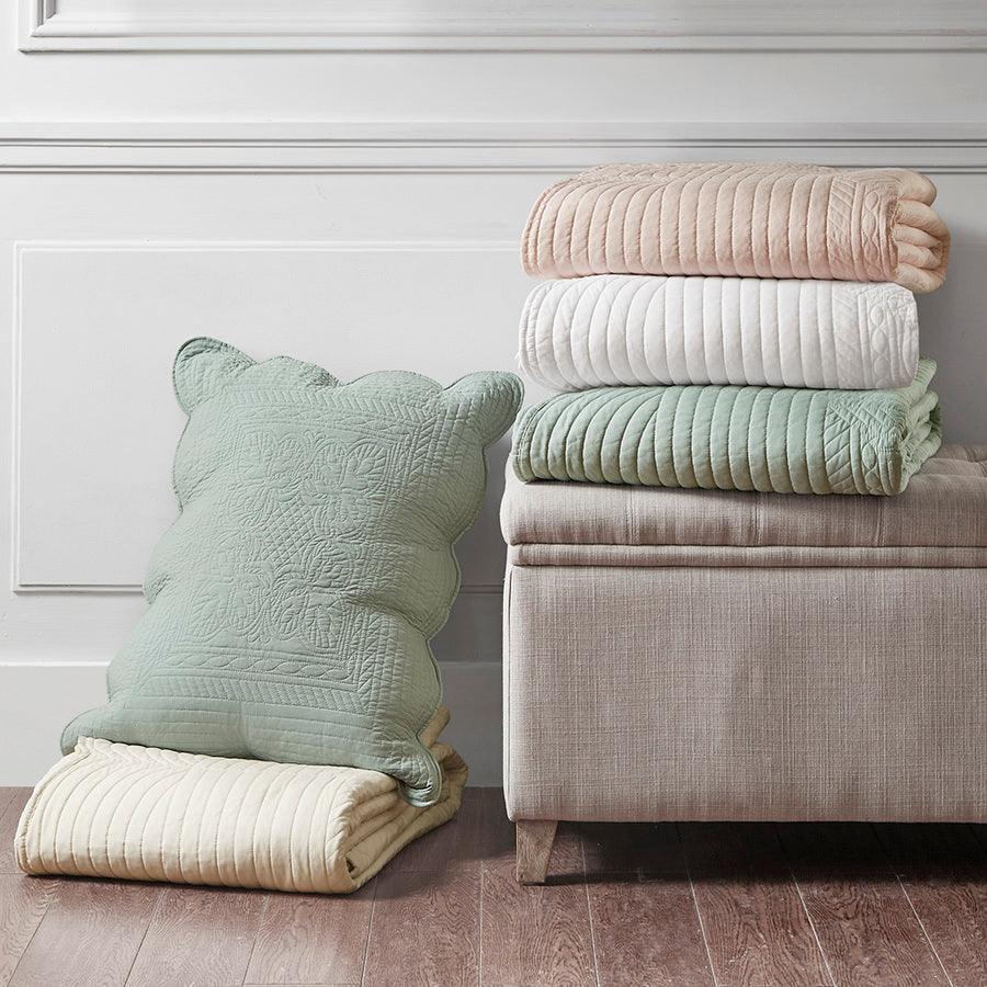 Olliix.com Comforters & Blankets - Tuscany Full/Queen 3 Piece Reversible Scalloped Edge Coverlet Set Blush