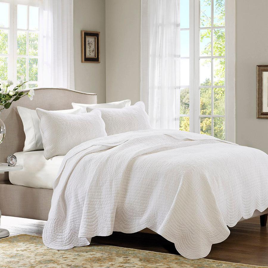 Olliix.com Comforters & Blankets - Tuscany King/California King 3 Piece Reversible Scalloped Edge Coverlet Set White
