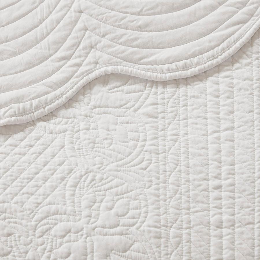 Olliix.com Comforters & Blankets - Tuscany King/California King 3 Piece Reversible Scalloped Edge Coverlet Set White