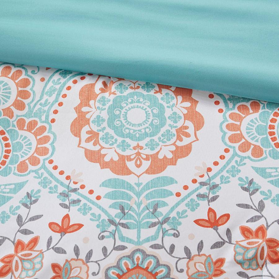 Olliix.com Comforters & Blankets - Vinnie Intelligent Design Comforter and Sheet Set Aqua Queen
