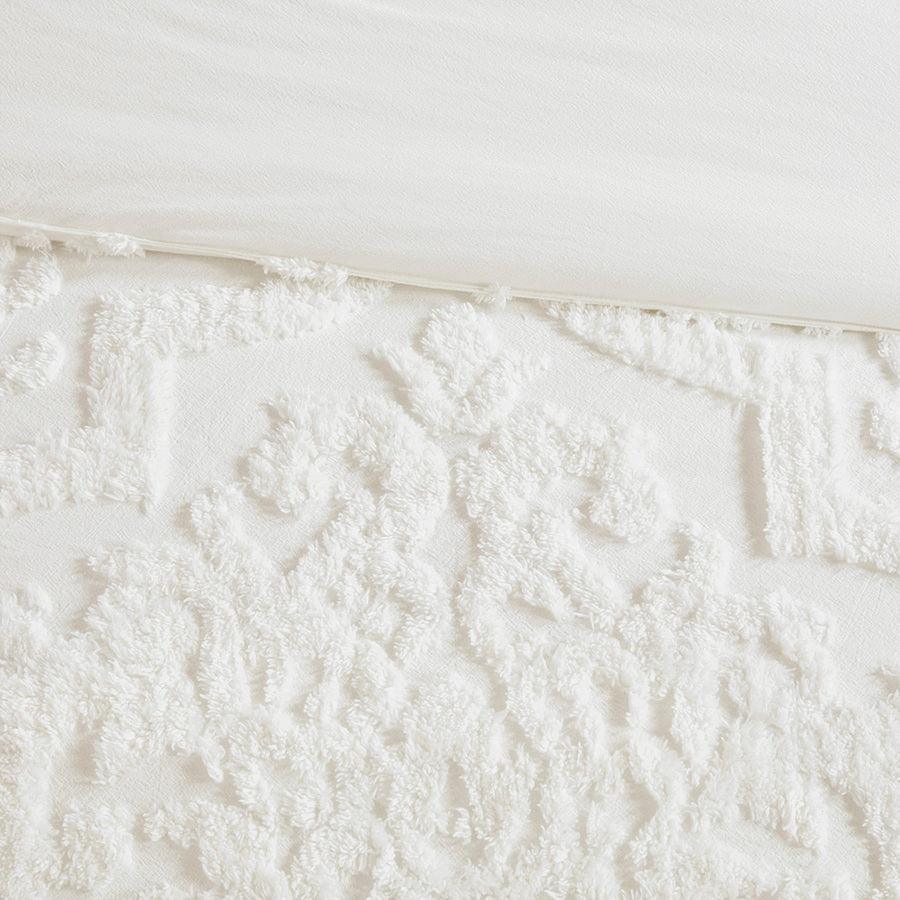 Olliix.com Comforters & Blankets - Viola 3 Piece Tufted Cotton Chenille Damask Comforter Set White King/Cal King