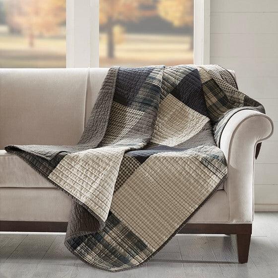 Olliix.com Pillows & Throws - Winter hills Throw Tan