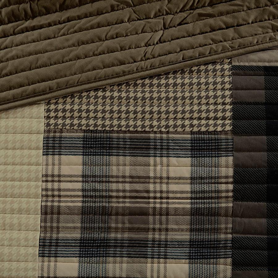 Olliix.com Comforters & Blankets - Winter Lodge/Cabin Hills Oversized Cotton Quilt Set Full/Queen Tan