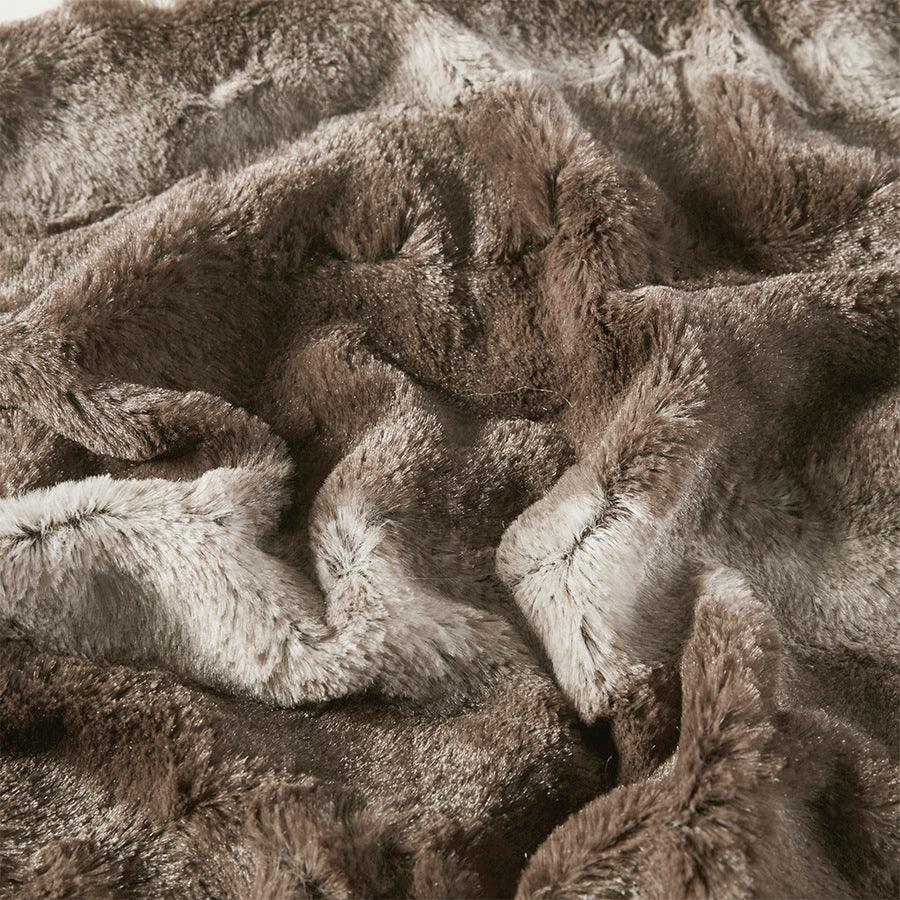 Olliix.com Pillows & Throws - Zuri Oversized Faux Fur Throw Brown